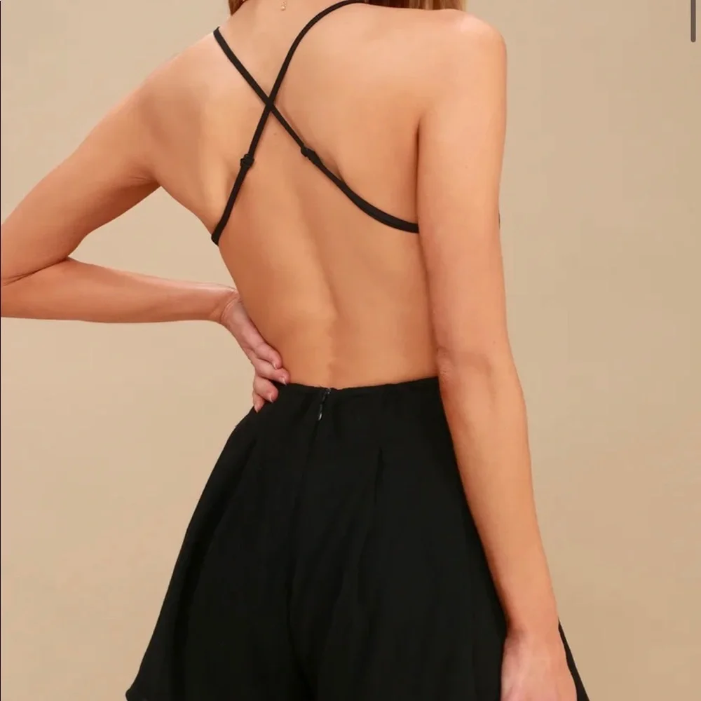 Lulu’s lace romper - Picture 2 of 3